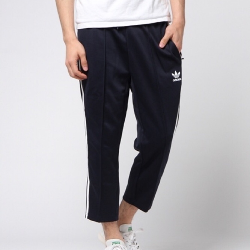 adidas Originals SST RELAX CROPPED PANTS