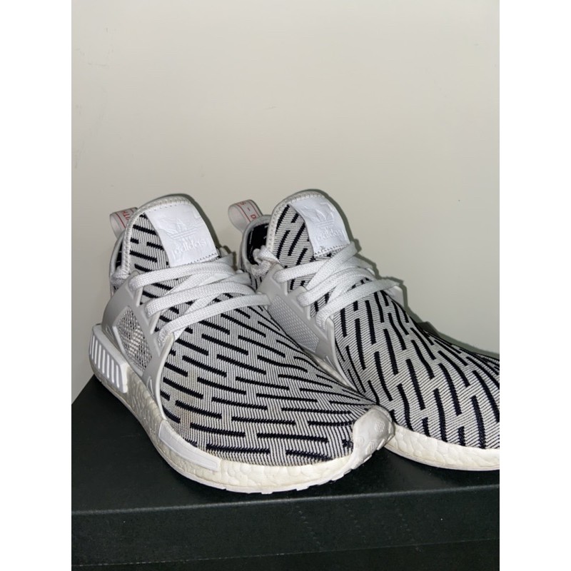 Adidas nmd 2025 zebra xr1 xs