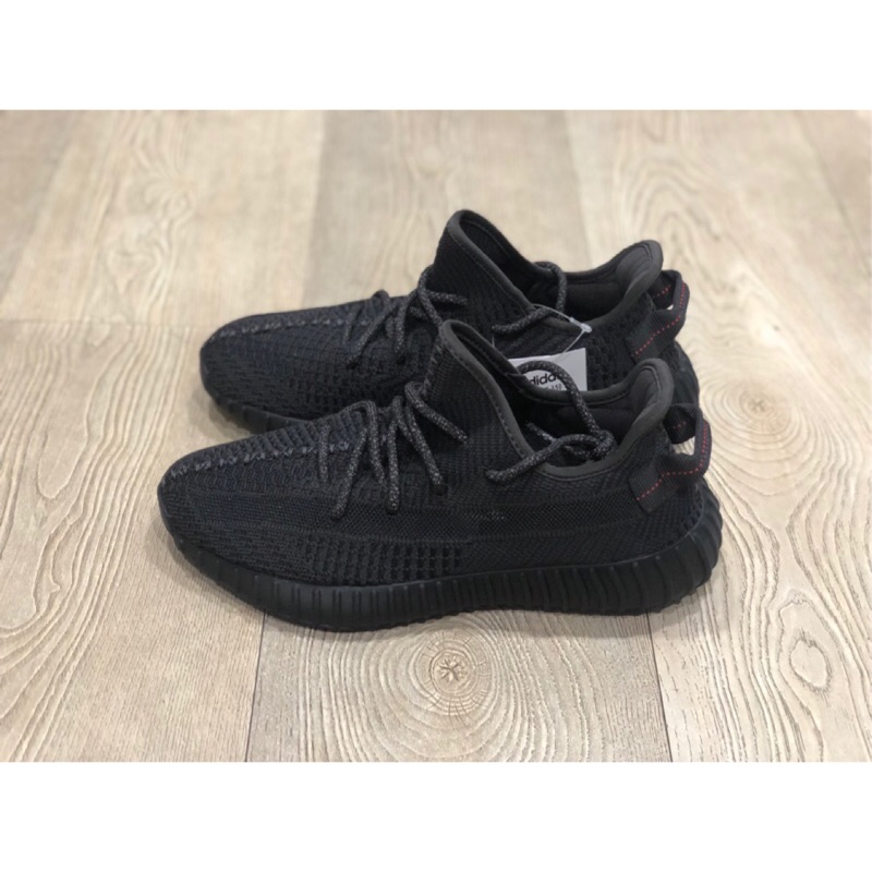 Fashion SPLY】Adidas yeezy boost 350 v2 Black黑魂反光黑天使FU9006