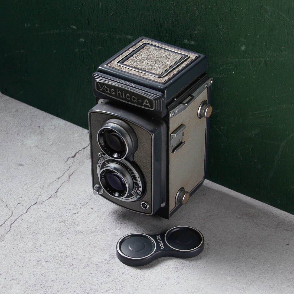 星期天古董相機】YASHICA A TLR 雙眼相機中片幅120 底片相機80mm F3.5