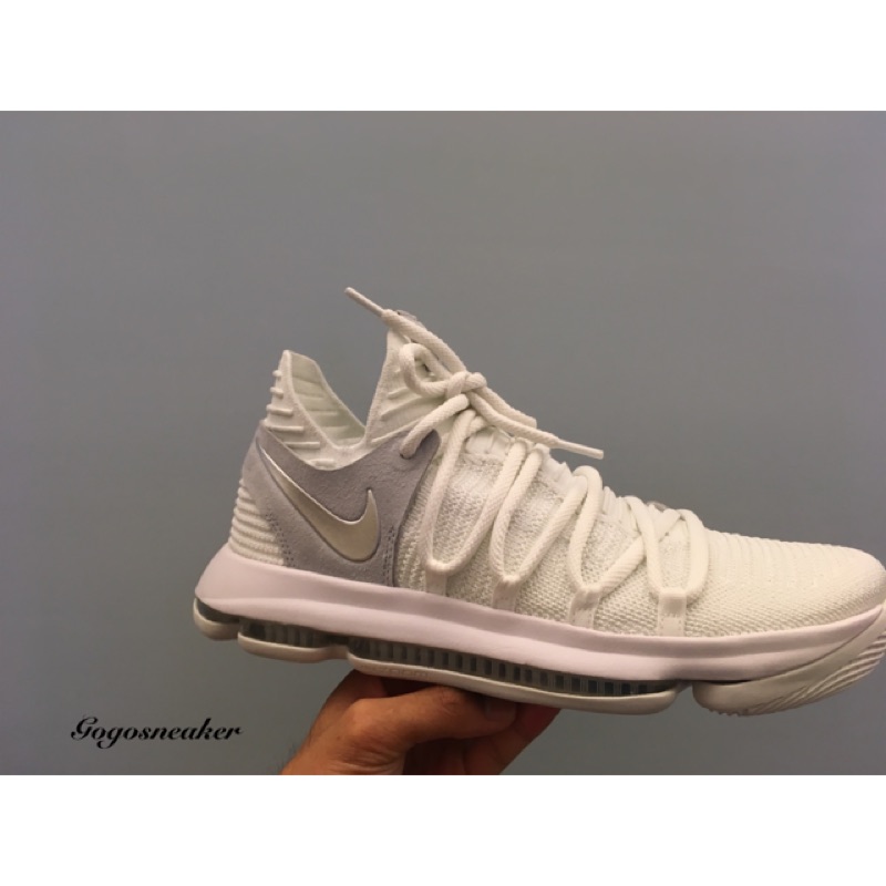 Kd 10 white and on sale red