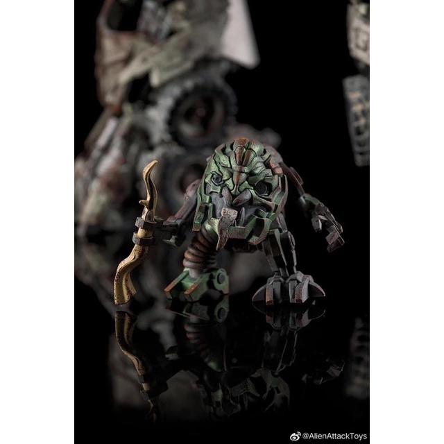 玩具聯合國☆ 陸續到貨AlienAttackToys AAT-01 草原之王Mackron 玩具聯合國☆ 陸續到貨AlienAttackToys AAT-01 草原之王Mackron