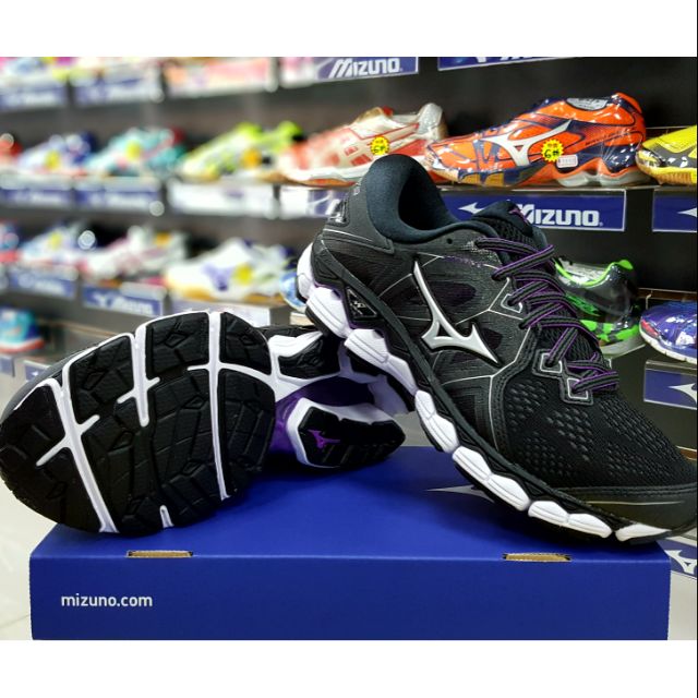 Mizuno wave sky 2 on sale