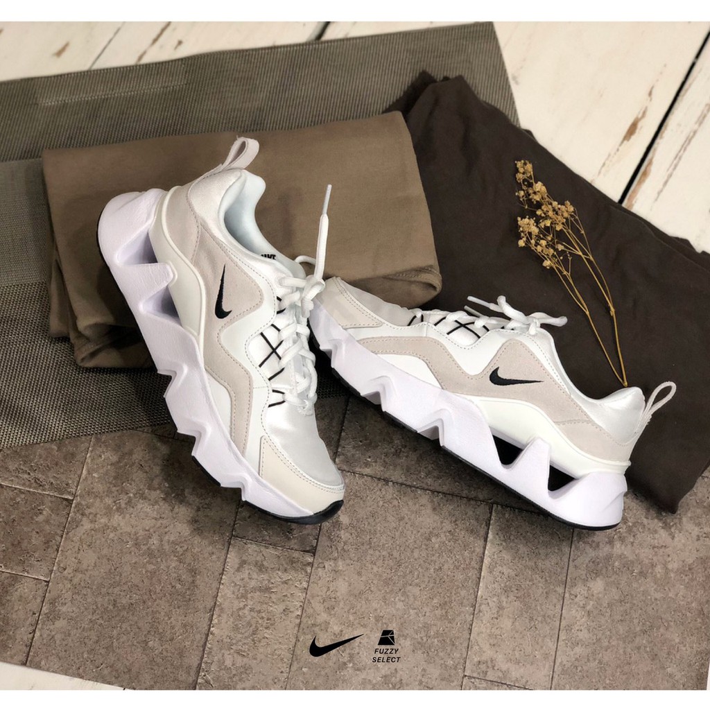 ✴新品タグ付き✴25cm✴ナイキ/NIKE✴厚底スニーカー✴RYZ 365 2✴ Nike Ryz 365 2 Women's Shoes. Nike.com