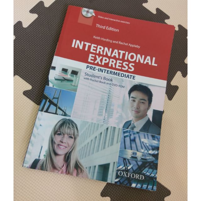 International Express 3rd Edition Pre-Intermediate Student Book with Pocket