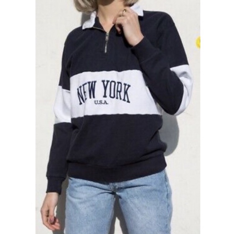 Brandy melville isabella outlet sweatshirt