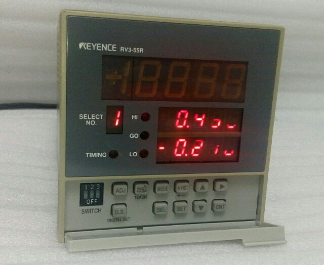 🌞現貨 日本製造 KEYENCE 基恩斯 RV3系列 RV3-55R 多功能數字儀表 RV3-55B/R 多功能數字表
