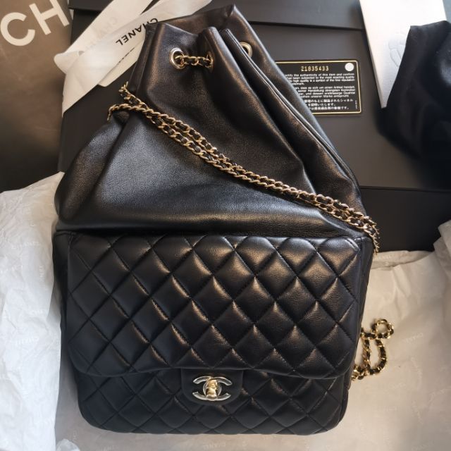 Chanel淡金後背包(降價55800)(已售出) | 蝦皮購物