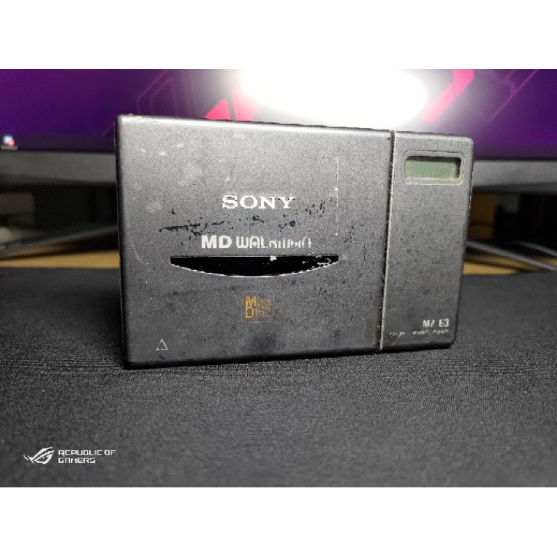 Sony portable minidisc player mz-e3隨身聽