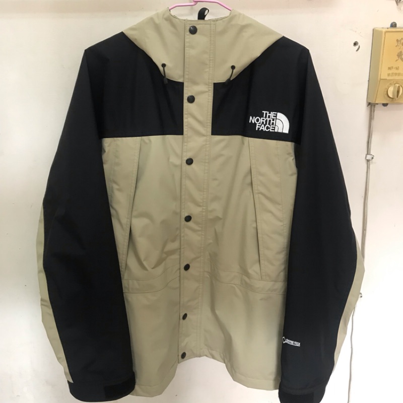 The North Face Mountain Light Jacket NP11834 卡其2018 L | 蝦皮購物