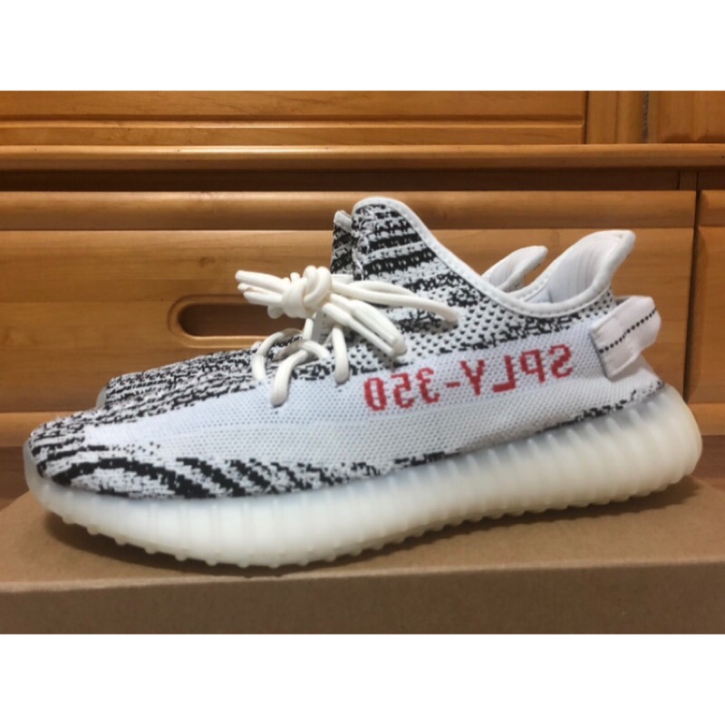 現貨Adidas yeezy boost 350 v2 zebra 斑馬男女US 8.5 26.5 cp9654