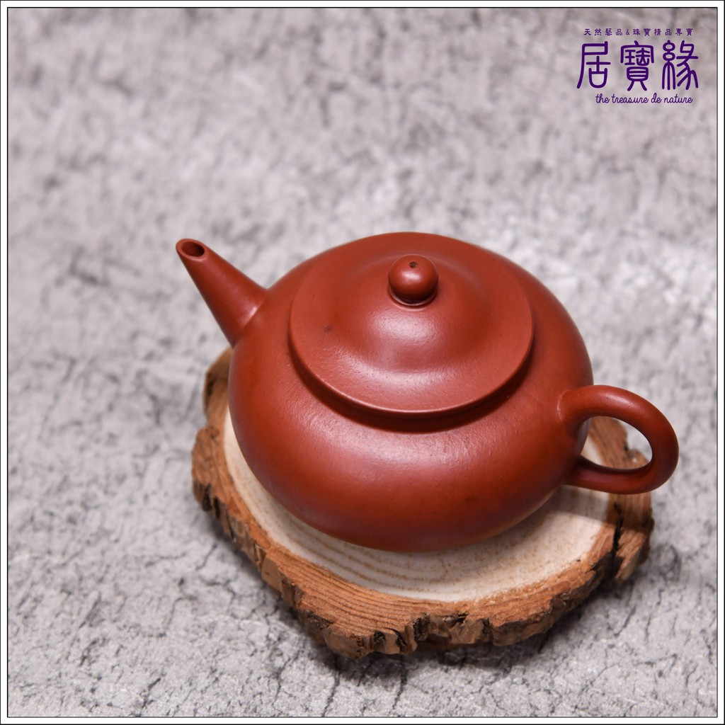 仁】『紫砂壺・四方絞泥壺・呂堯臣款・紅泥・茶具・茶道品』極細