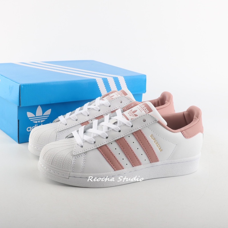 Adidas originals adicolor superstar joggers in green outlet cw1278