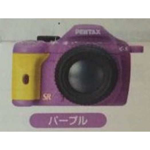 D-22 櫃： TAKARA 紫色PENTAX K-x 賓得士CAMERA 相機名鑑微型吊飾轉蛋