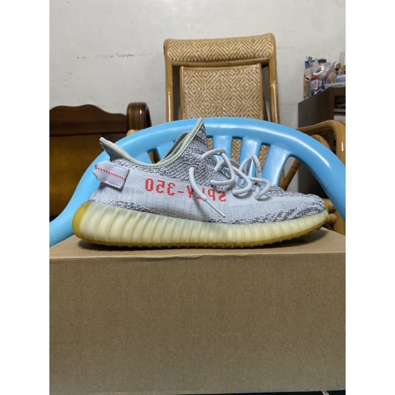 Adidas Yeezy boost 350 v2 冰藍us11 29cm 狀況還行配件齊全保證台灣