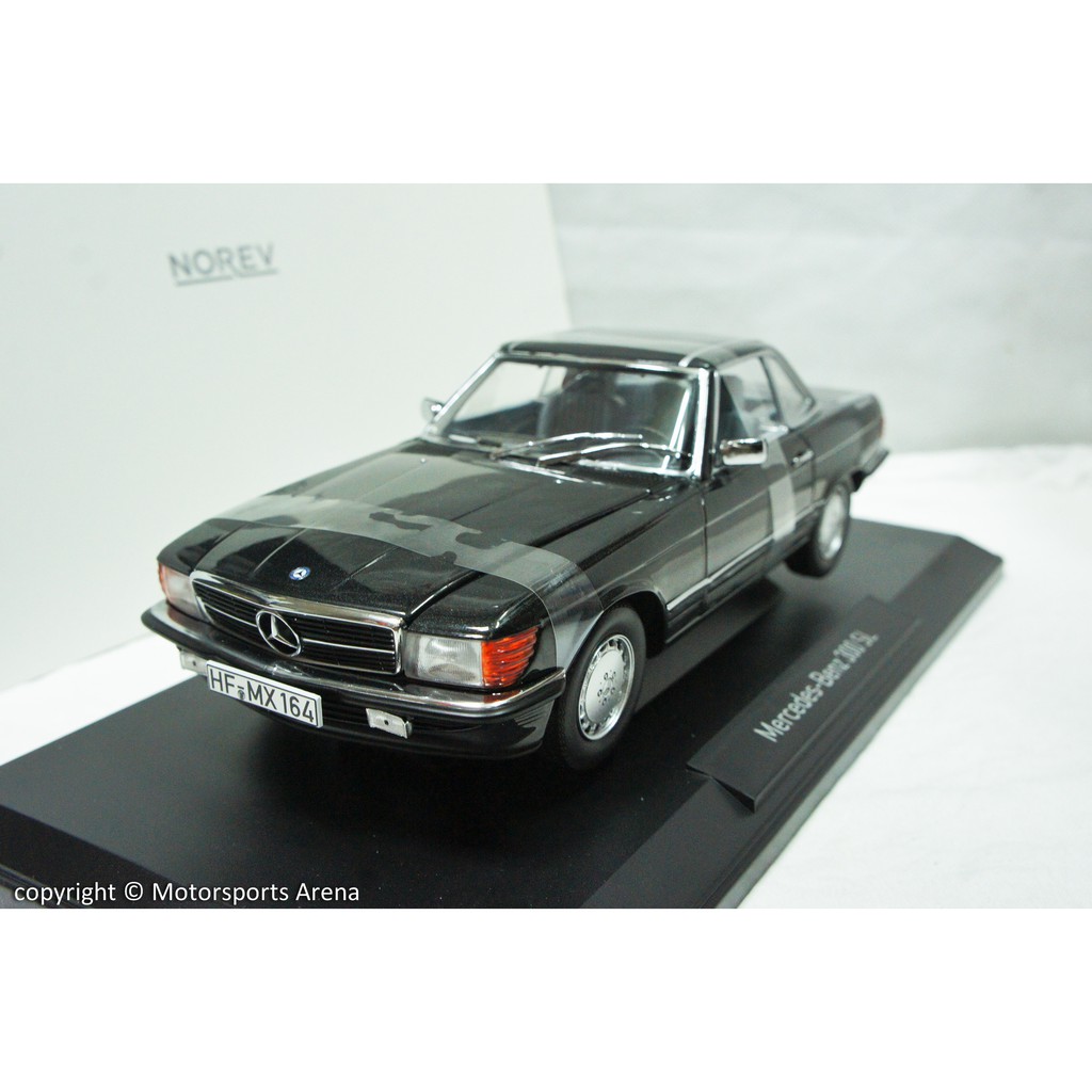 現貨特價】1:18 Norev Mercedes Benz 300 SL R107 1986 黑色※全可開