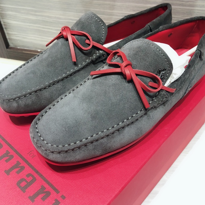 Tods hot sale ferrari shoes