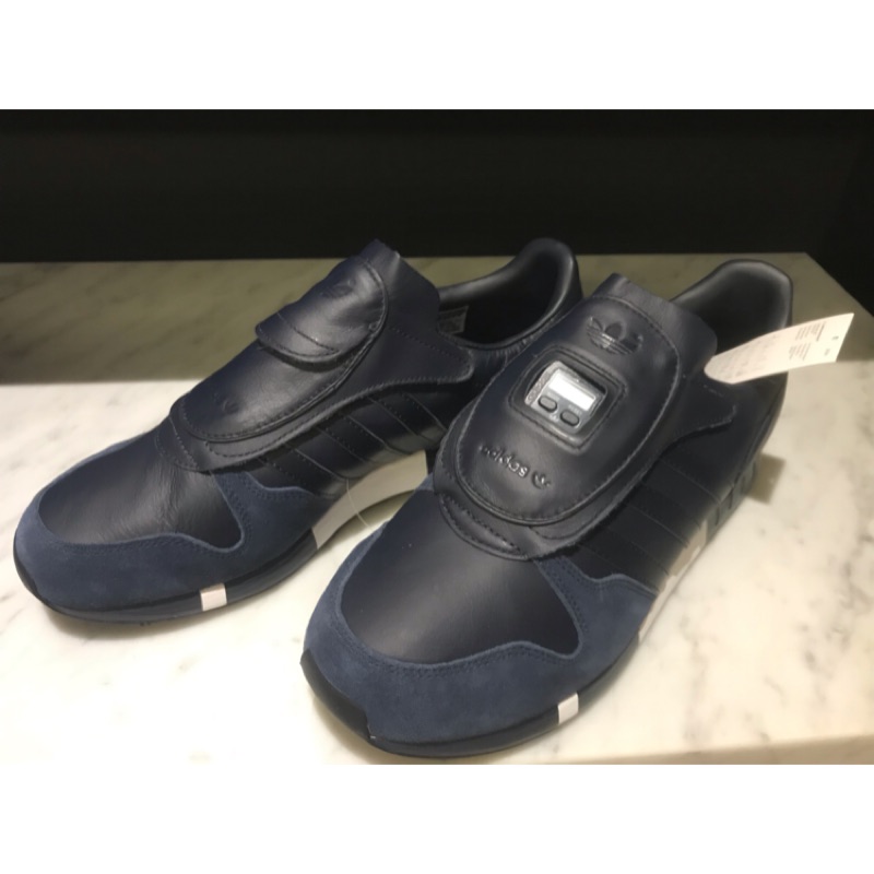 Adidas hyke hotsell