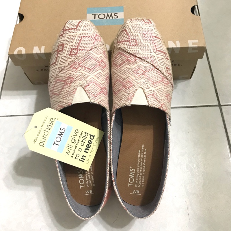 Toms size 9 on sale womens