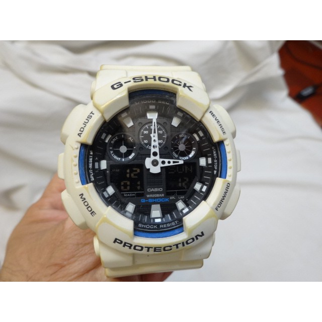 @ 正品CASIO G-SHOCK WR208AR 白色大錶面運動錶a