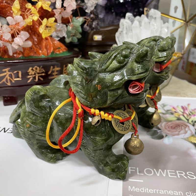 中款咬錢💰青玉貔貅✨忠誠神獸💯 貔貅咬錢納財💰贈銅錢鈴鐺綁繩