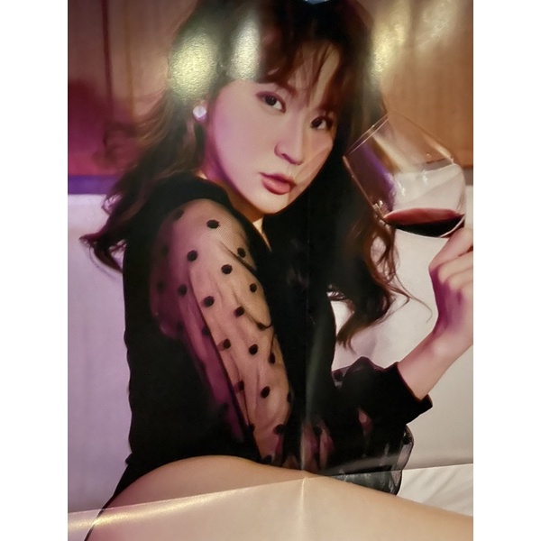 最後一本！❤️親筆簽名❤️ 《莎甜苦辣》林莎寫真書特裝版含