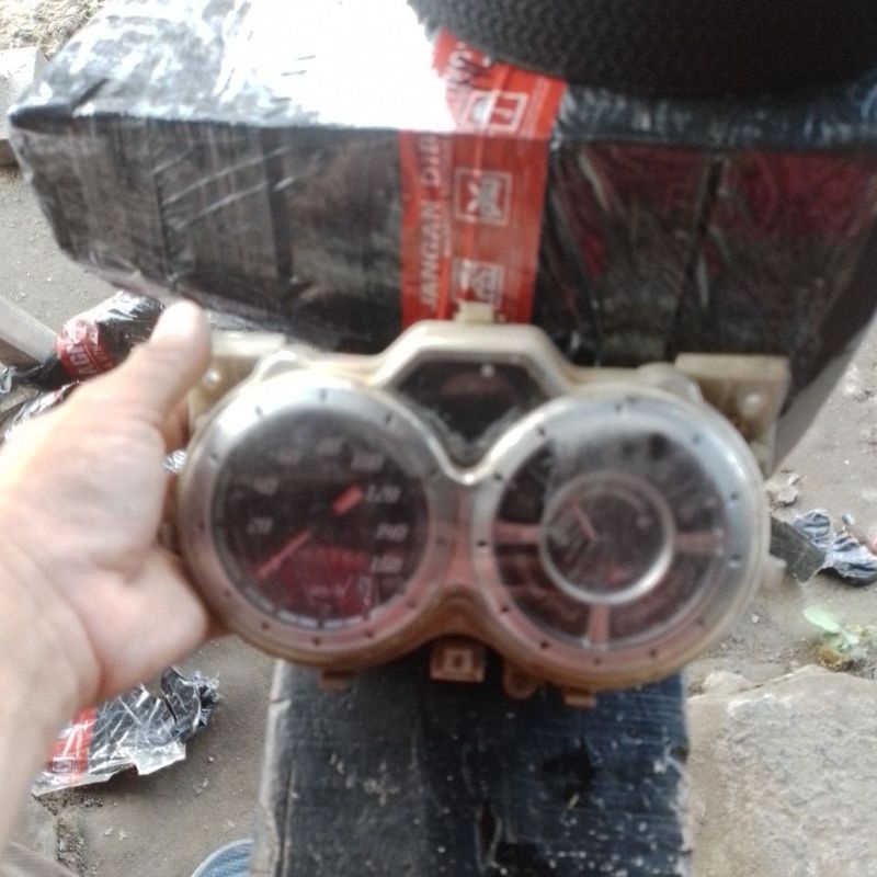 山葉 計步器 SPIDOMETER KILOMETER yamaha JUPITER Z 全新第二原件 | 蝦皮購物