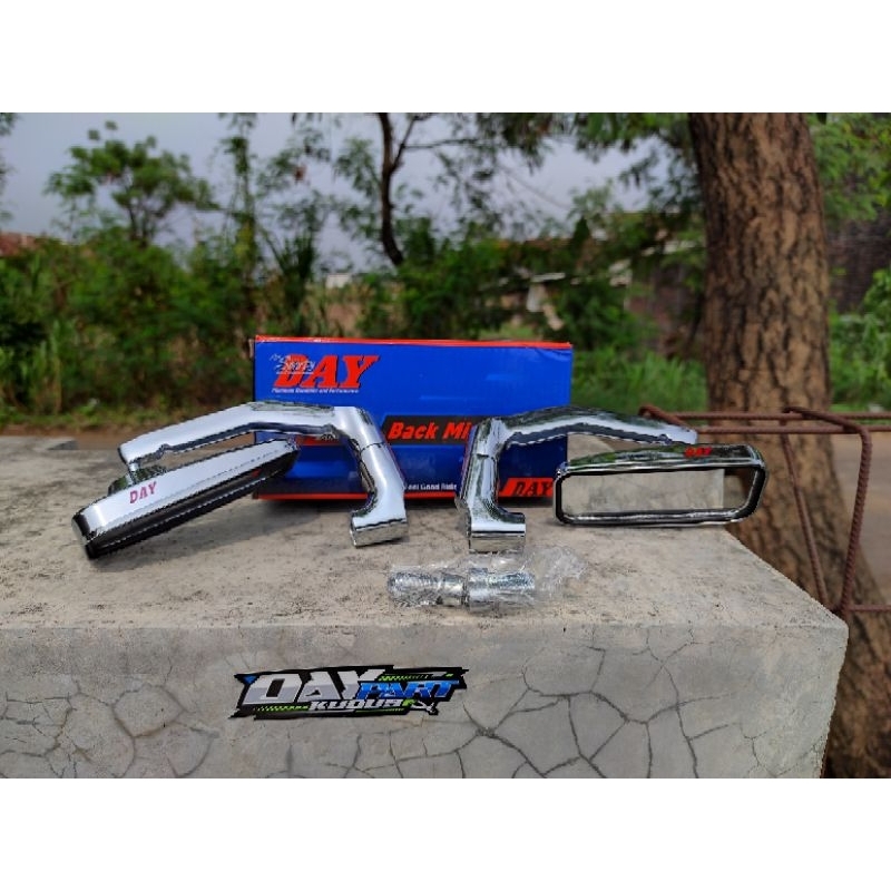 Putih 後視鏡日盒模型喇叭皇冠白色玻璃鏡子日盒透明白色玻璃 CROM BY SPORTS DAY 喇叭鏡盒軌道鏡 T | 蝦皮購物