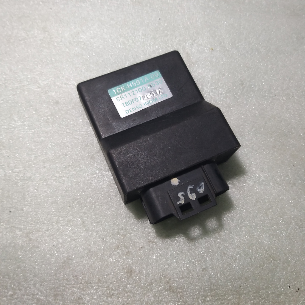 山葉 Ecu ecm cdi yamaha R15 V2 MT 15 原廠零件碼 1CK-H591A-00 | 蝦皮購物