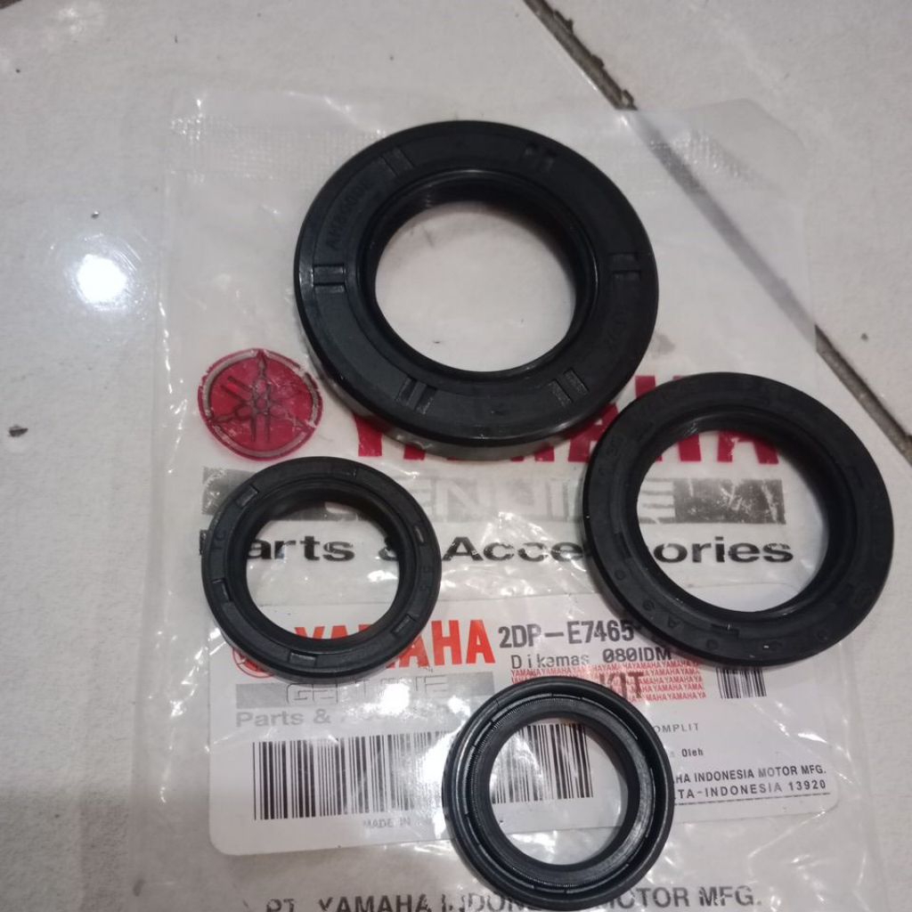山葉 完整密封 YAMAHA NMAX N-MAX LEXI LEXY AEROX 125 150 155 舊新新新代碼 | 蝦皮購物