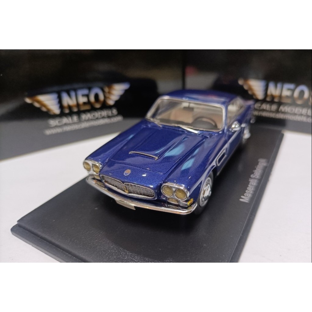 Neo 1:43 Maserati 3500 GT Touring Coupe Año de construcción 1957 rojo