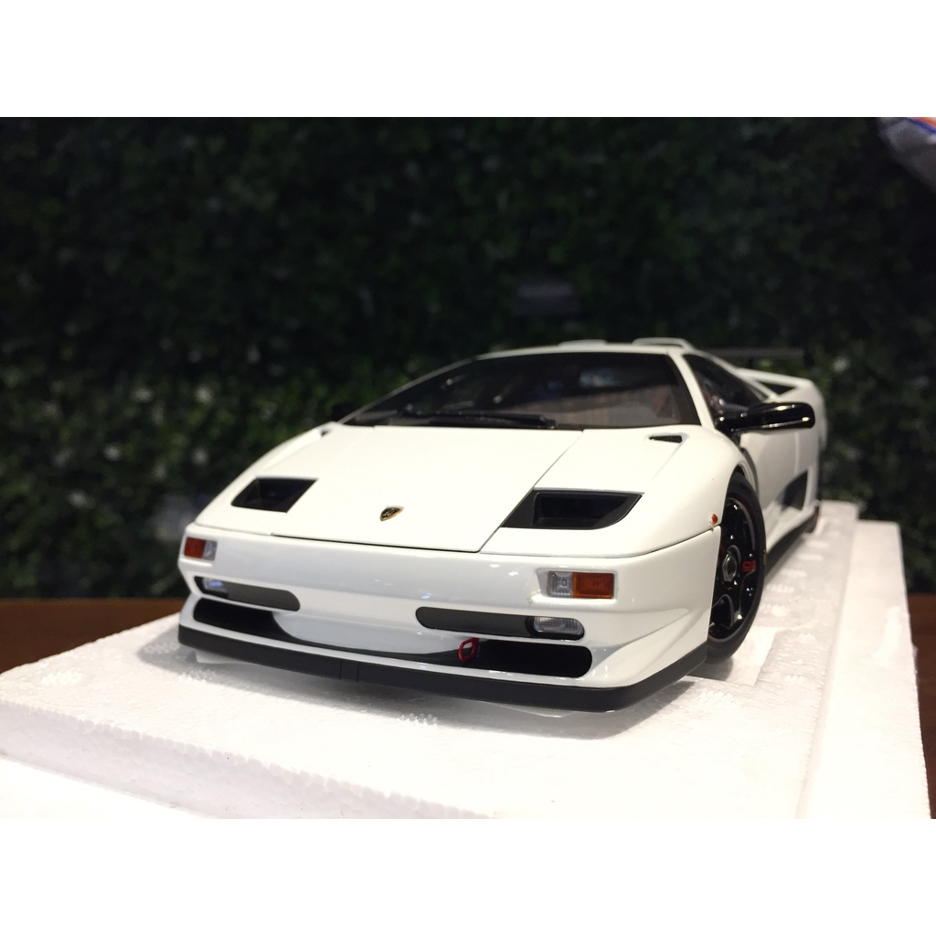Xe Mô Hình Lamborghini Diablo SV-R 1:18 AUTOart ( Trắng ) – Shop Xe Mô
