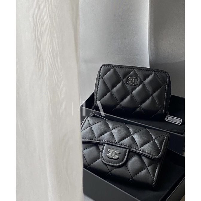 Chanel so best sale black wallet