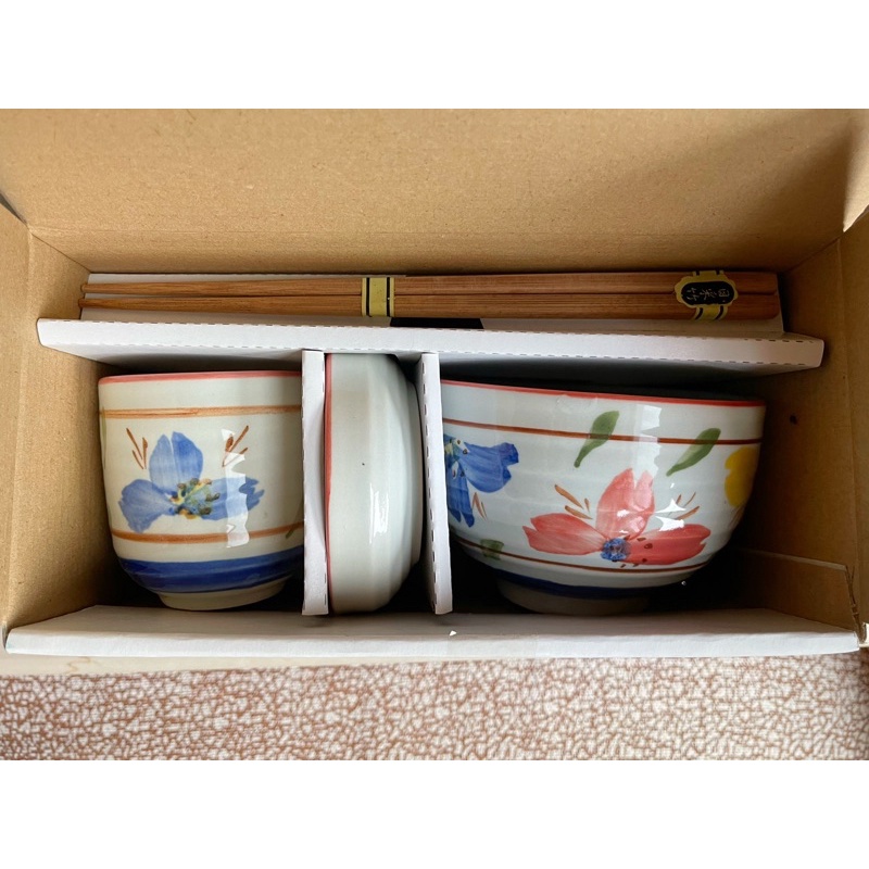 餐具組（含碗、杯、碟、筷子） | 蝦皮購物