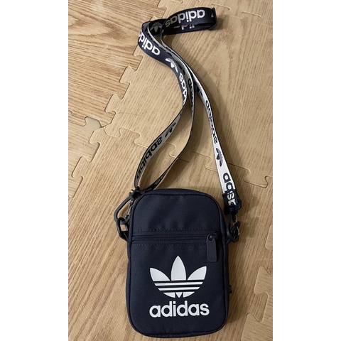 Adidas original shop festival bag