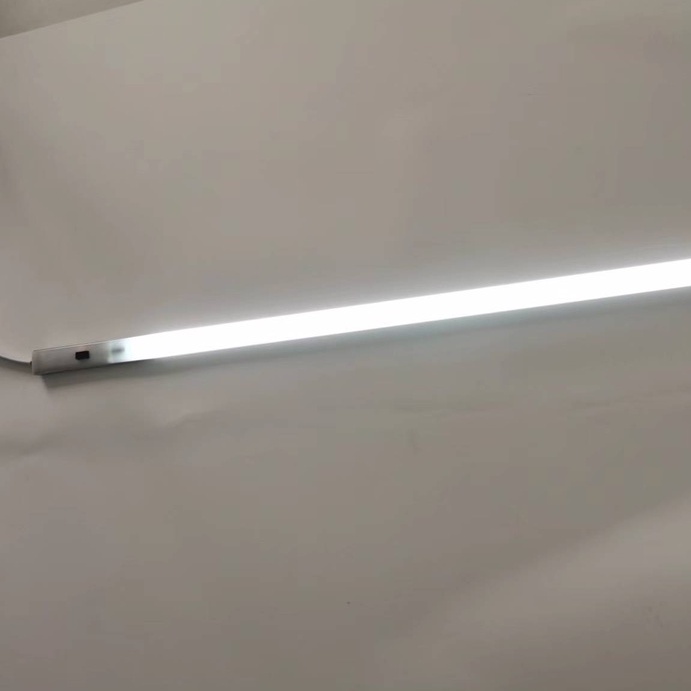 led感應燈110V無需變壓器超薄插電即用手掃櫥櫃燈人體感應衣櫃感應燈燈鞋櫃感應燈酒櫃燈樓梯感應燈寫字檯燈條 | 蝦皮購物