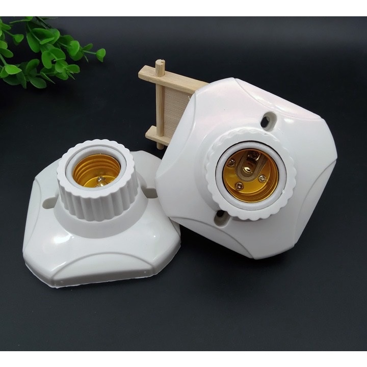 E27 平裝式陶瓷燈座 耐高溫 平口燈座 吸頂式燈頭 LED 耐高溫燈座 明裝暗裝 兩用 E27方形螺紋 裝潢 台灣出貨 | 蝦皮購物