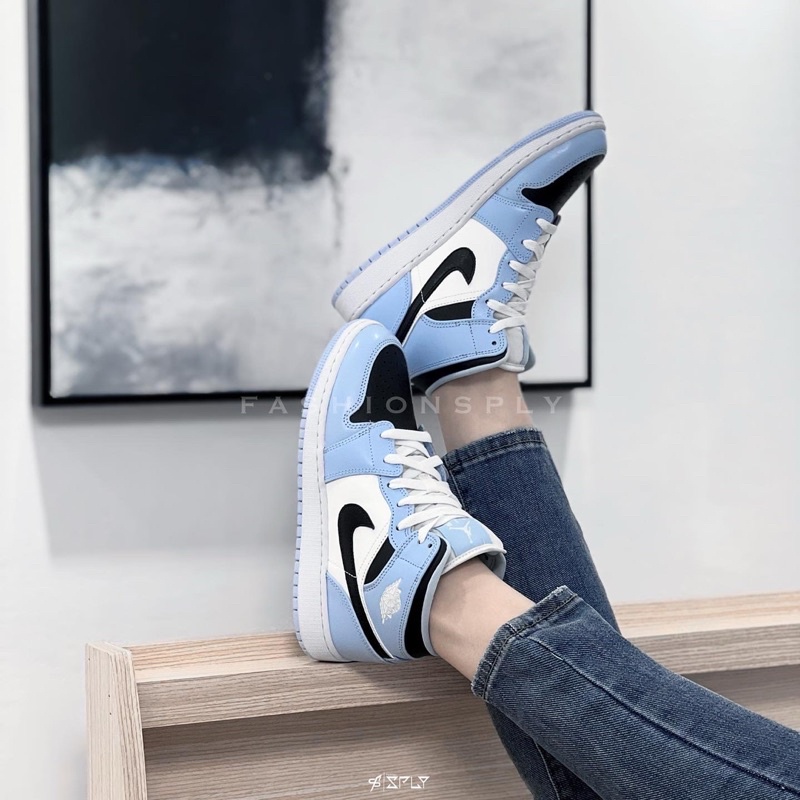 【Fashion SPLY】Air Jordan 1 Mid Ice Blue 冰塊藍 休閒鞋 555112-401