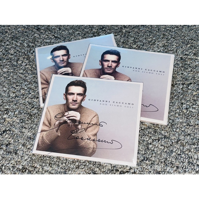 Giovanni Caccamo Non Siamo Soli 全新親筆簽名歐版專輯 蝦皮購物