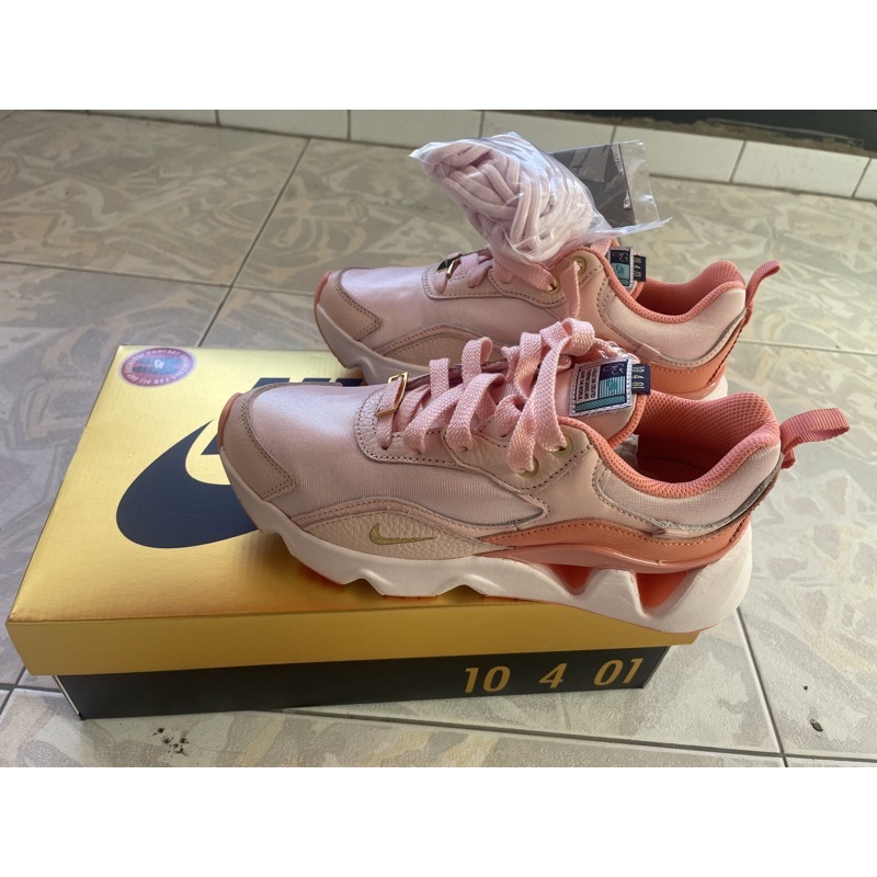 nike metcon near me