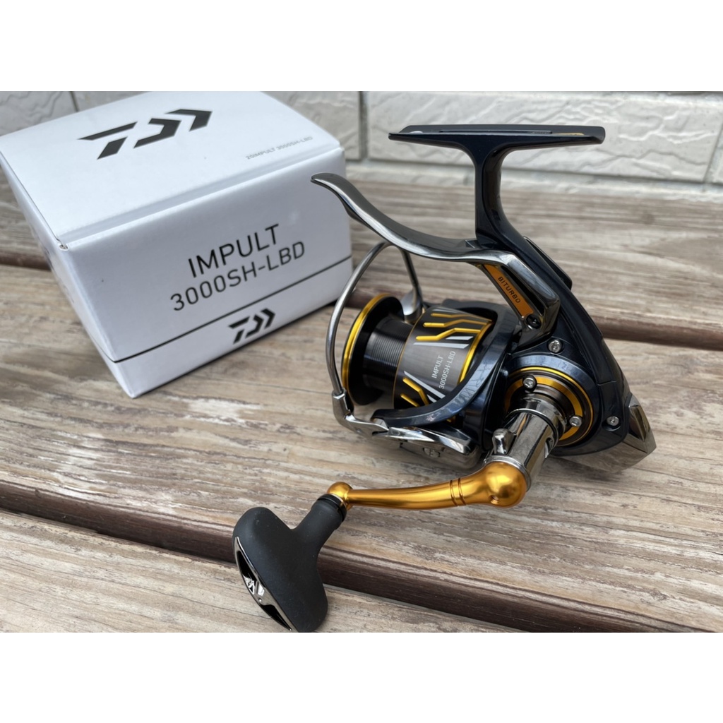 ◎新漁友釣具◎ DAIWA 20 IMPULT 3000SH-LBD 2500H-LBD 白鱘捲線器