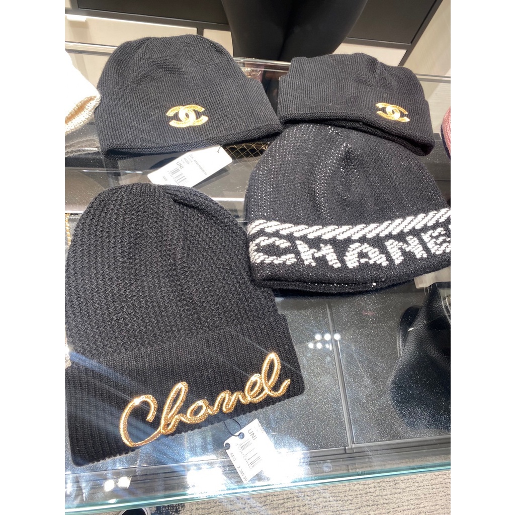 ✨CHANEL✨針織毛帽 ｜精品帽款 精品配件 機場代購 保暖好物 冬季配件 精品時尚 時尚配件 流行時尚