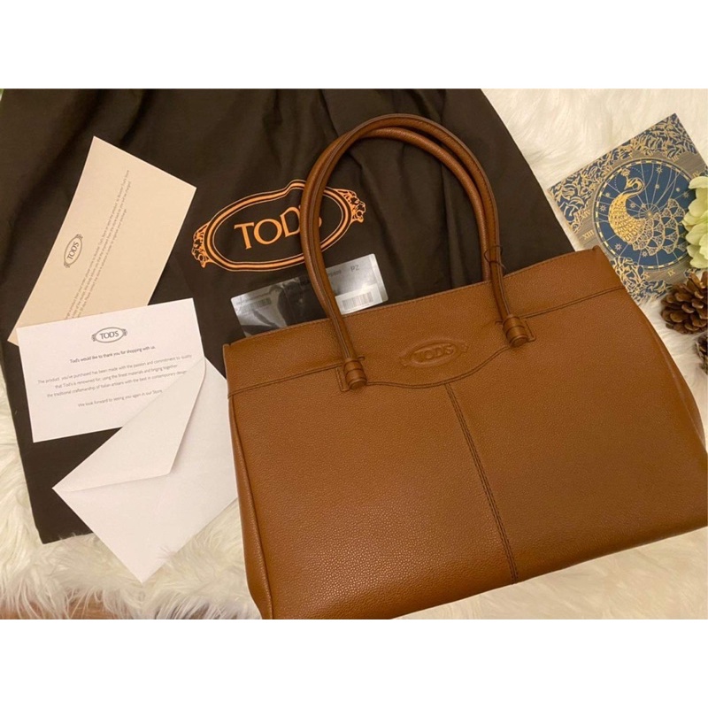 ✨TOD’S全新.保證正品✨TODS牛皮荔枝紋肩背托特包💫高CP值, 謝謝自己辛苦了,買個精品包犒賞下自己吧