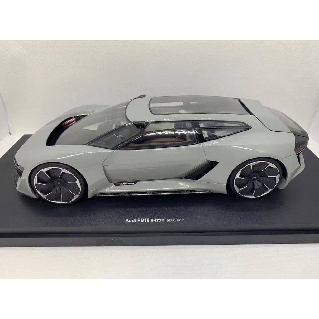 八田元氣小棧: 日版全新Autocult 1 18奧迪純電動超跑概念車模型Audi