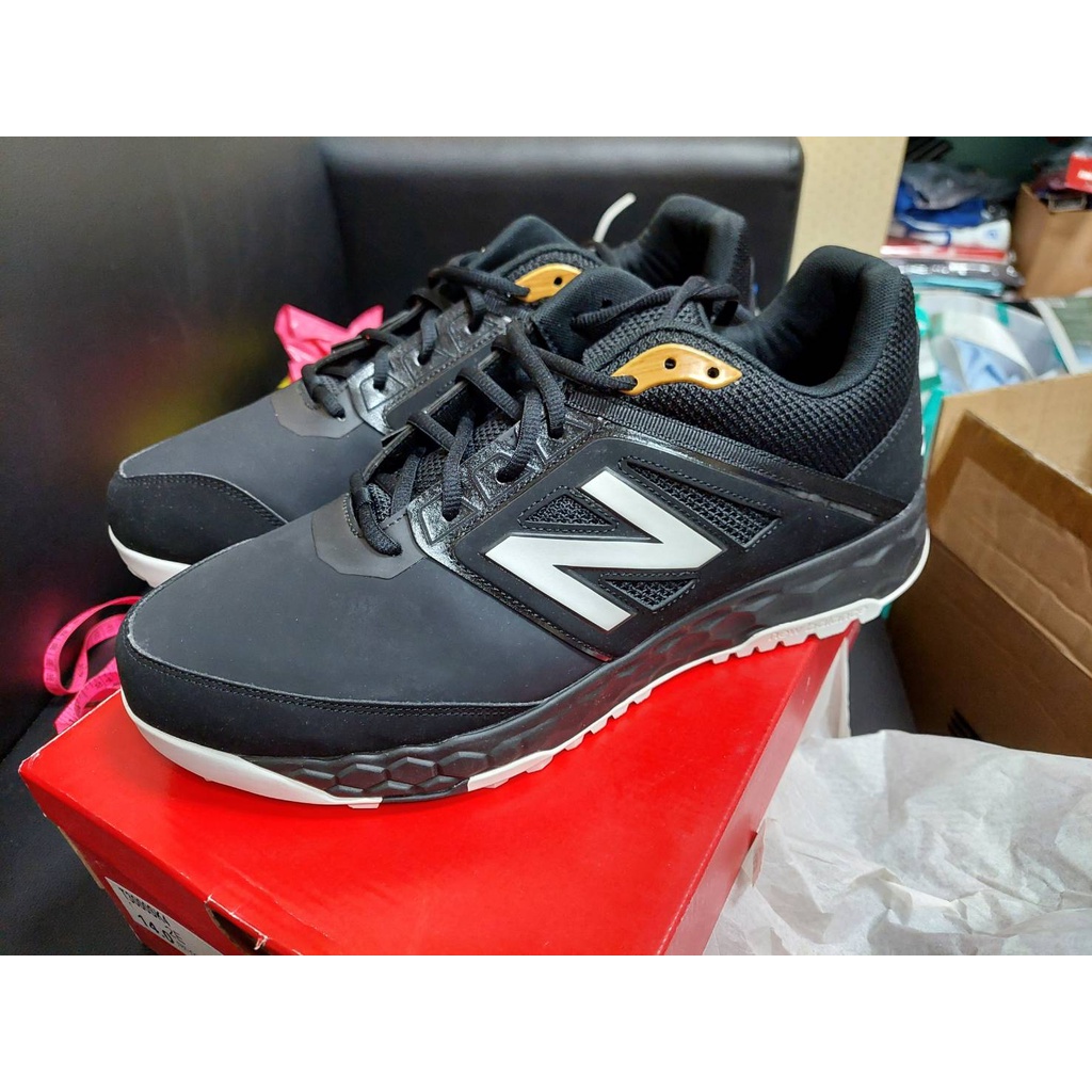 14 NEW BALANCE NB T3000SK4