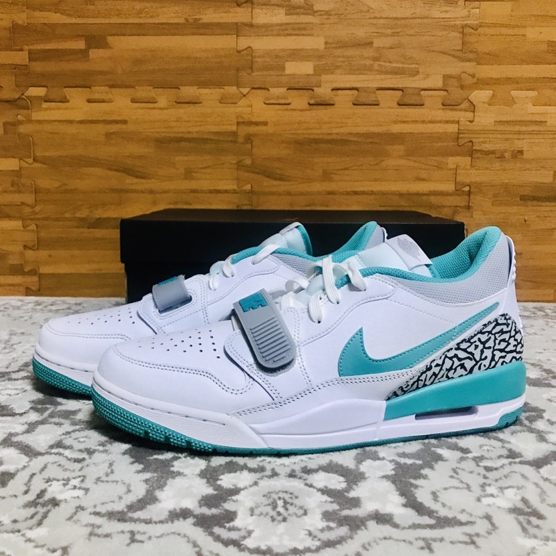 Air Jordan legacy 312 low US10.5號 僅此一雙