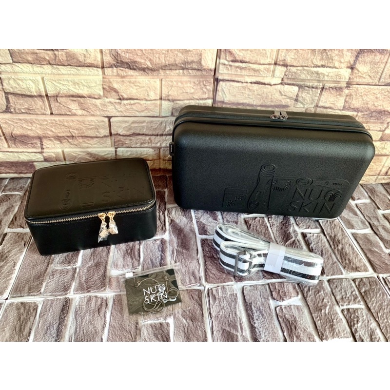 非売品】NU SKIN メイクボックス