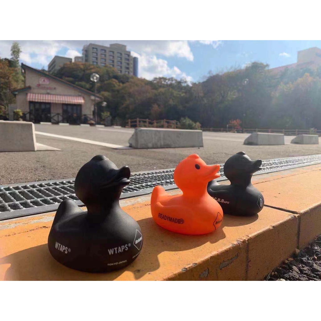 全新限量免運FCRB RUBBER DUCK X WTAPS BAPE READYMADE FR2聯名黑鴨子