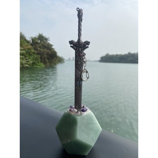 石中劍之天然玉石 骨毒劍拆信刀--石中寶劍象徵鎮妖除魔防小人.辦公室必備(台灣在地文創) | 蝦皮購物
