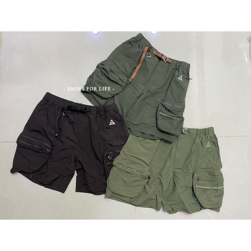 現貨- NIKE ACG CARGO SHORTS 短褲黑咖啡DN3945-220 軍綠DN3945-222